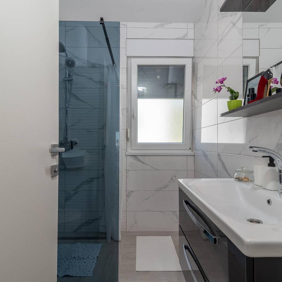 Apartman Lotos Apartment Trogir Exterior foto