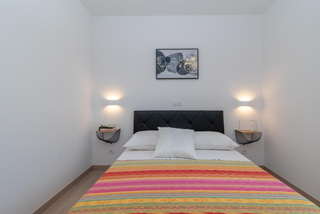 Apartman Lotos Apartment Trogir Exterior foto